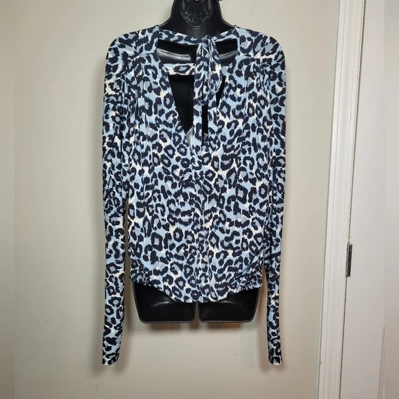 Michael Michael Kors Leopard Print Career Blouse sz S - Picture 4 of 7